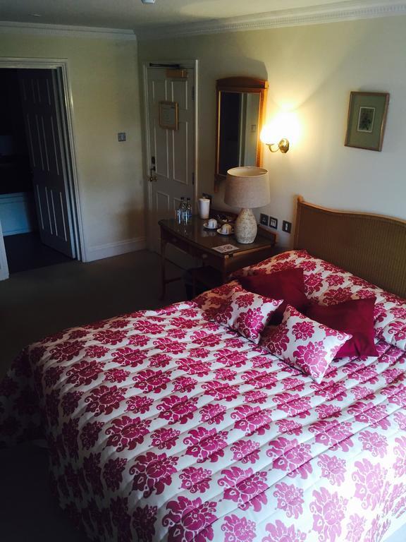 Sharnbrook Millhouse Hotel And Riverside Restaurant חדר תמונה